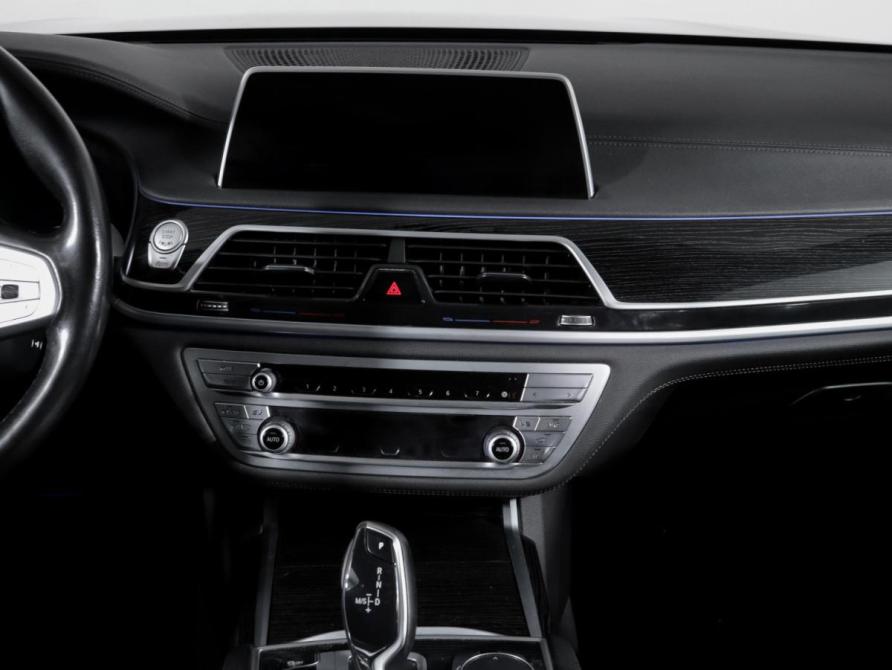 BMW 7 серии VI (G11/G12) Рестайлинг Москва  - изображение 14
