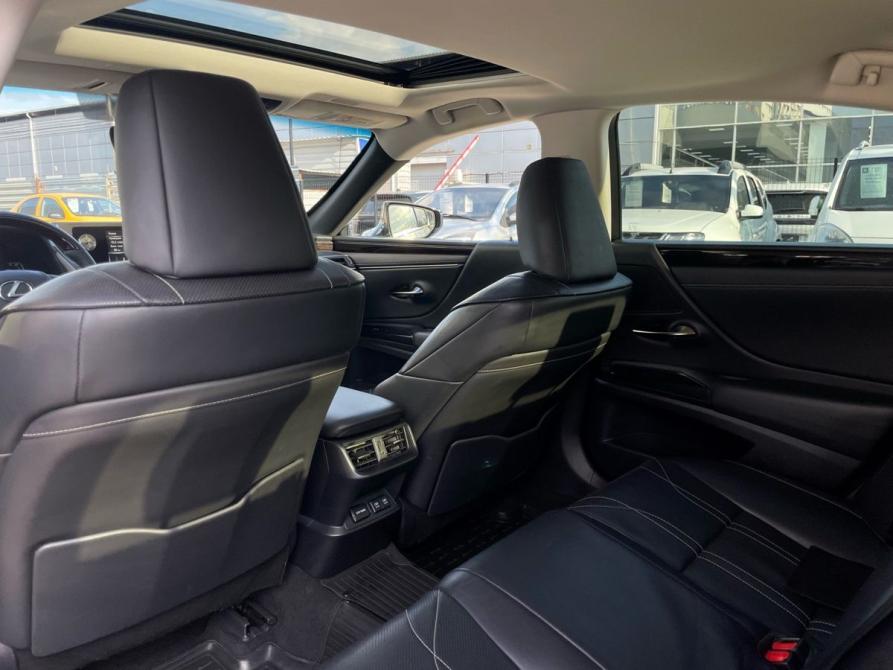 Lexus ES VII Краснодар  - изображение 32
