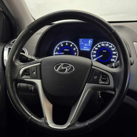 Hyundai Solaris I с пробегом 2011 года, цена 555 000 рублей, 193968 км, седан, Автокод Объявления