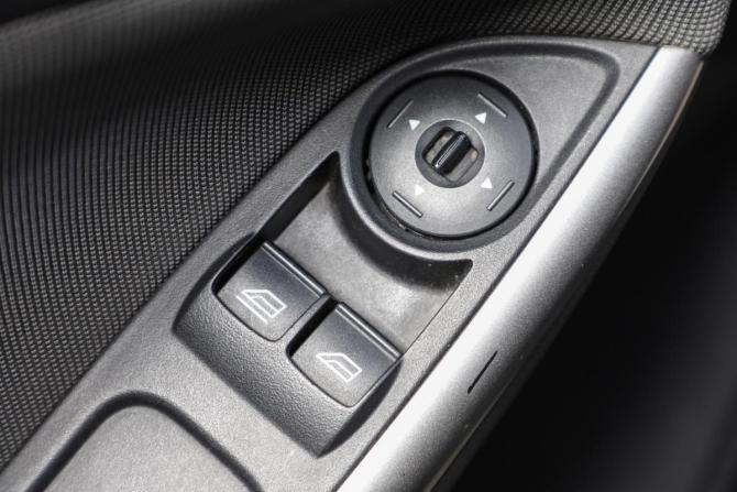 Ford Focus III с пробегом 2012 года, цена 729 000 рублей, 248581 км, хэтчбек, Автокод Объявления