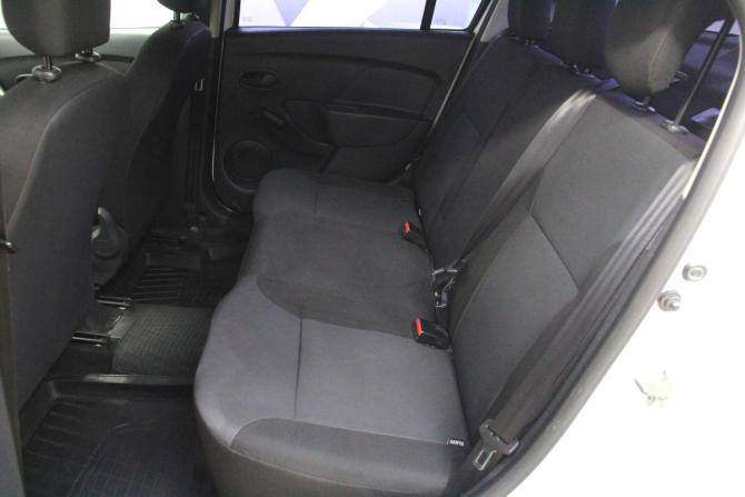 Renault Logan II с пробегом 2014 года, цена 676 300 рублей, 138000 км, седан, Автокод Объявления