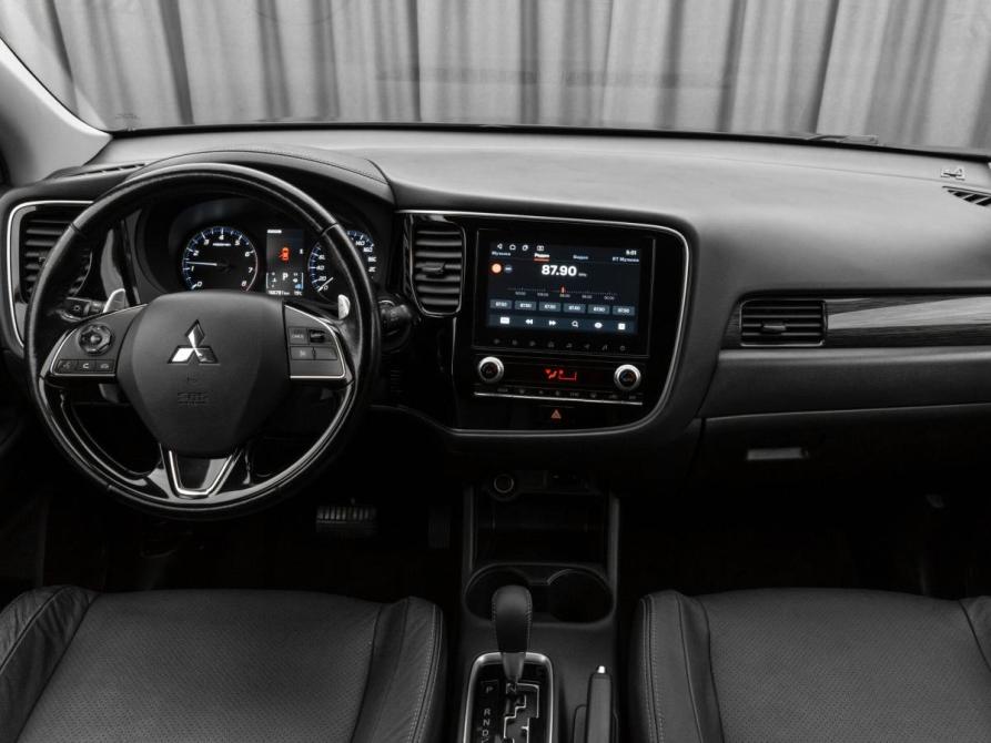 Mitsubishi Outlander III Рестайлинг 2 Москва  - изображение 8