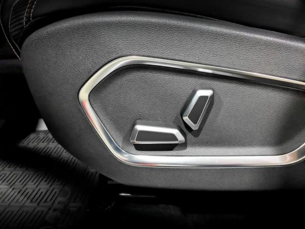 Geely Atlas Pro с пробегом 2024 года, цена 2 250 000 рублей, 42555 км, внедорожник, Автокод Объявления