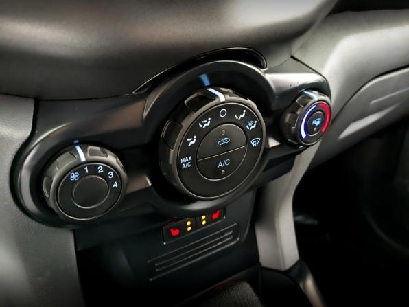 Ford EcoSport II с пробегом 2017 года, цена 1 230 000 рублей, 67871 км, внедорожник, Автокод Объявления