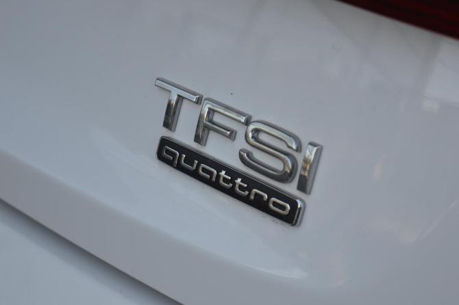 Audi Q3 I (8U) Рестайлинг с пробегом 2015 года, цена 1 800 000 рублей, 217484 км, внедорожник, Автокод Объявления