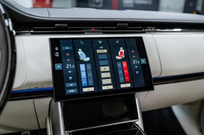 Новый Land Rover Range Rover V 2026 года, цена 27 950 000 рублей, внедорожник, Автокод Объявления