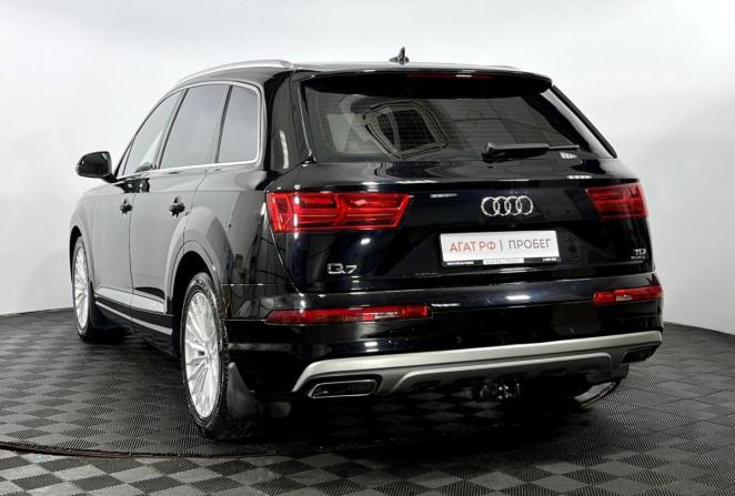 Audi Q7 II (4M) с пробегом 2015 года, цена 3 000 000 рублей, 232438 км, внедорожник, Автокод Объявления
