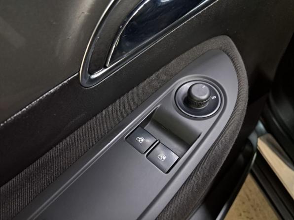 Opel Mokka I с пробегом 2015 года, цена 980 000 рублей, 138411 км, внедорожник, Автокод Объявления