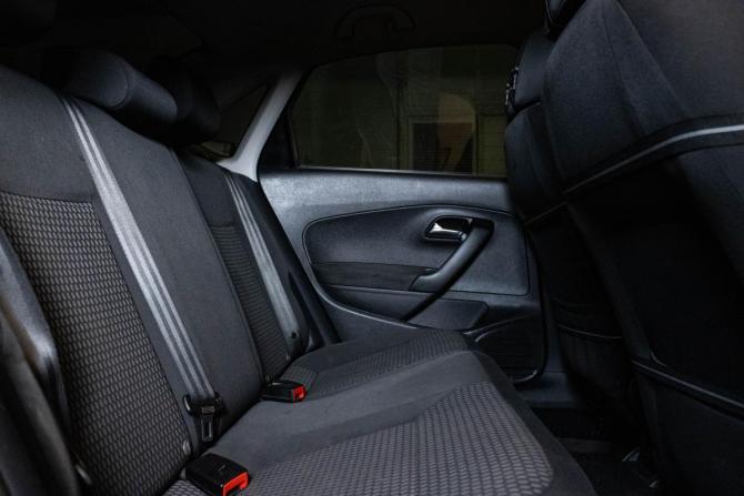 Volkswagen Polo V с пробегом 2013 года, цена 700 000 рублей, 198076 км, седан, Автокод Объявления