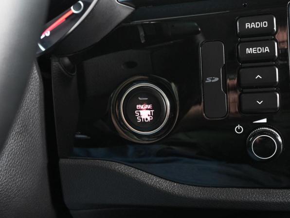 Kia Rio IV с пробегом 2018 года, цена 1 459 000 рублей, 110081 км, седан, Автокод Объявления