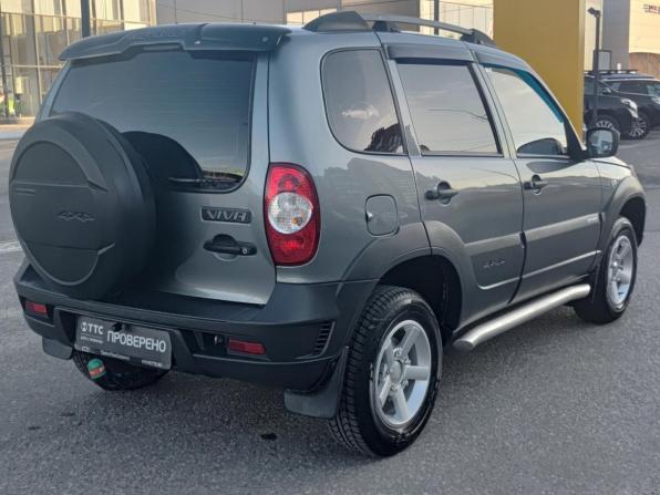 Chevrolet Niva I Рестайлинг с пробегом 2015 года, цена 620 000 рублей, 115415 км, внедорожник, Автокод Объявления
