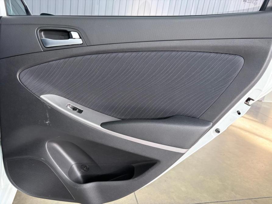 Hyundai Solaris I Рестайлинг Краснодар  - изображение 18