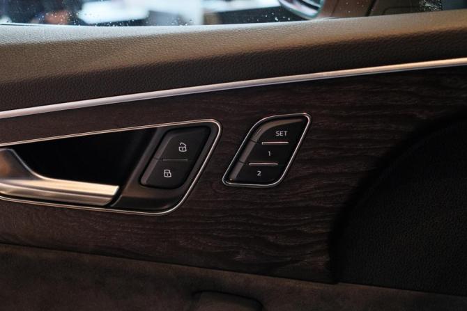 Audi Q8 I (4M) с пробегом 2019 года, цена 7 700 000 рублей, 62528 км, внедорожник, Автокод Объявления