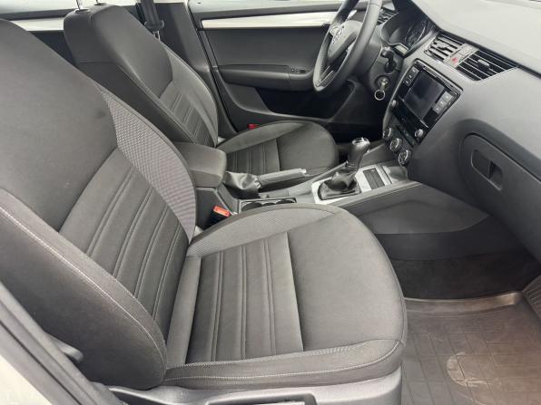 Skoda Octavia III (A7) Рестайлинг с пробегом 2019 года, цена 1 699 000 рублей, 116546 км, лифтбек, Автокод Объявления