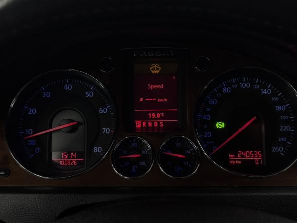 Volkswagen Passat B6 с пробегом 2007 года, цена 605 000 рублей, 240500 км, седан, Автокод Объявления