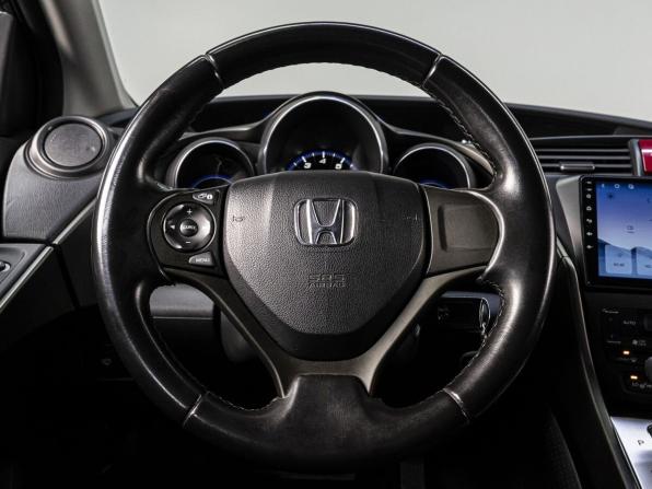 Honda Civic IX с пробегом 2013 года, цена 1 350 000 рублей, 169836 км, хэтчбек, Автокод Объявления