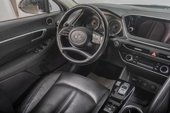 Hyundai Sonata VIII (DN8) с пробегом 2020 года, цена 2 599 000 рублей, 45700 км, седан, Автокод Объявления