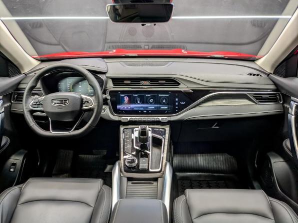 Geely Atlas Pro с пробегом 2021 года, цена 1 880 000 рублей, 57590 км, внедорожник, Автокод Объявления