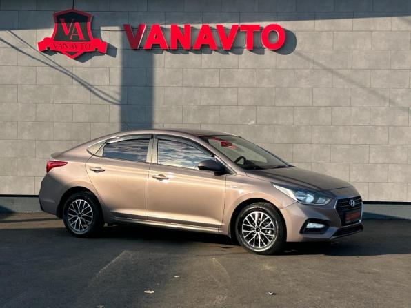 Hyundai Solaris II с пробегом 2019 года, цена 1 440 000 рублей, 121250 км, седан, Автокод Объявления