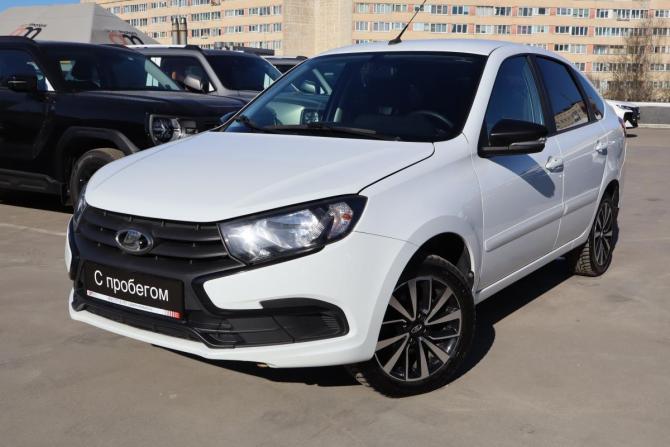 Lada (ВАЗ) Granta I Рестайлинг с пробегом 2023 года, цена 899 000 рублей, 24000 км, лифтбек, Автокод Объявления