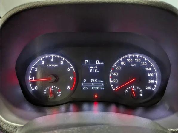Hyundai Solaris II с пробегом 2018 года, цена 940 000 рублей, 195000 км, седан, Автокод Объявления