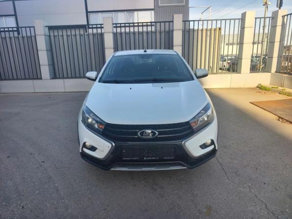 Lada (ВАЗ) Vesta I с пробегом 2019 года, цена 835 000 рублей, 101618 км, седан, Автокод Объявления