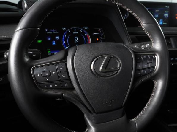 Lexus UX I с пробегом 2021 года, цена 3 599 000 рублей, 24532 км, внедорожник, Автокод Объявления