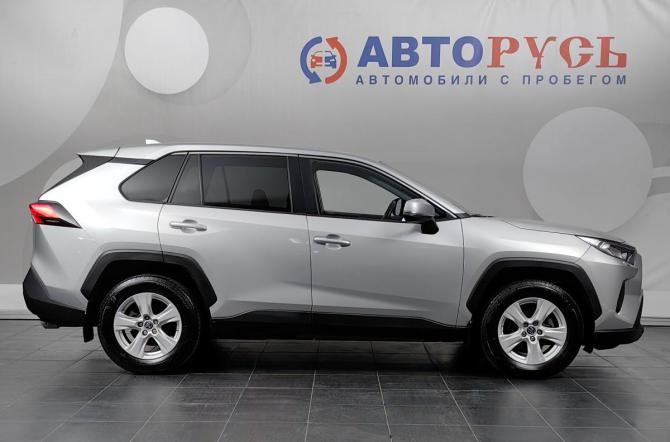 Toyota RAV4 V (XA50) с пробегом 2020 года, цена 2 956 000 рублей, 55622 км, внедорожник, Автокод Объявления