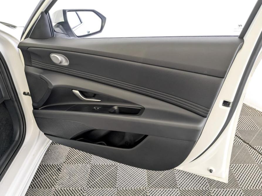 Hyundai Elantra VII (CN7) Рестайлинг Москва  - изображение 26