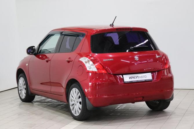 Suzuki Swift IV с пробегом 2011 года, цена 825 000 рублей, 92996 км, хэтчбек, Автокод Объявления