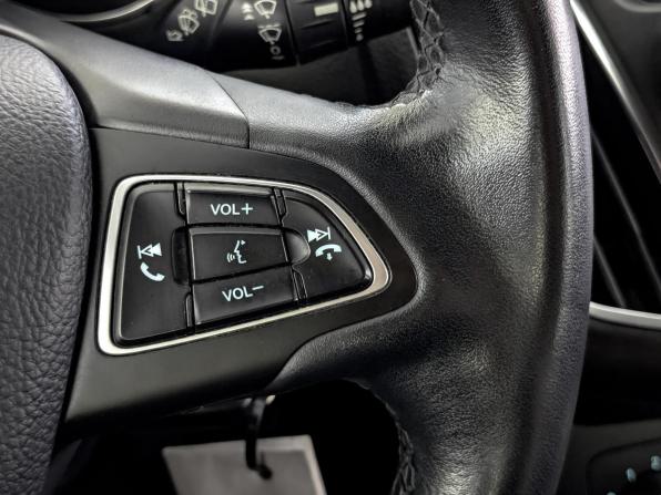 Ford Focus III Рестайлинг с пробегом 2018 года, цена 1 170 000 рублей, 89967 км, хэтчбек, Автокод Объявления