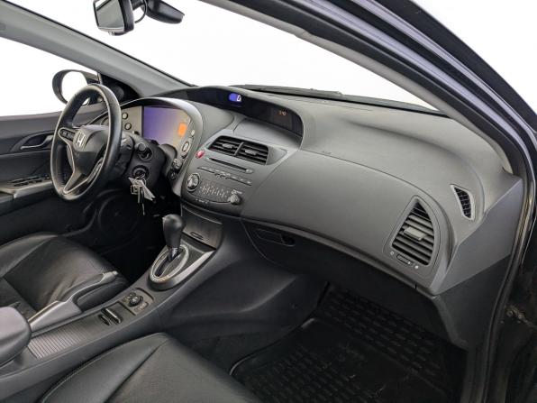 Honda Civic VIII Рестайлинг с пробегом 2010 года, цена 1 280 000 рублей, 96813 км, хэтчбек, Автокод Объявления