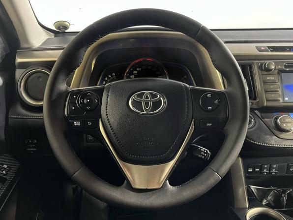 Toyota RAV4 IV (XA40) с пробегом 2014 года, цена 1 667 000 рублей, 171702 км, внедорожник, Автокод Объявления
