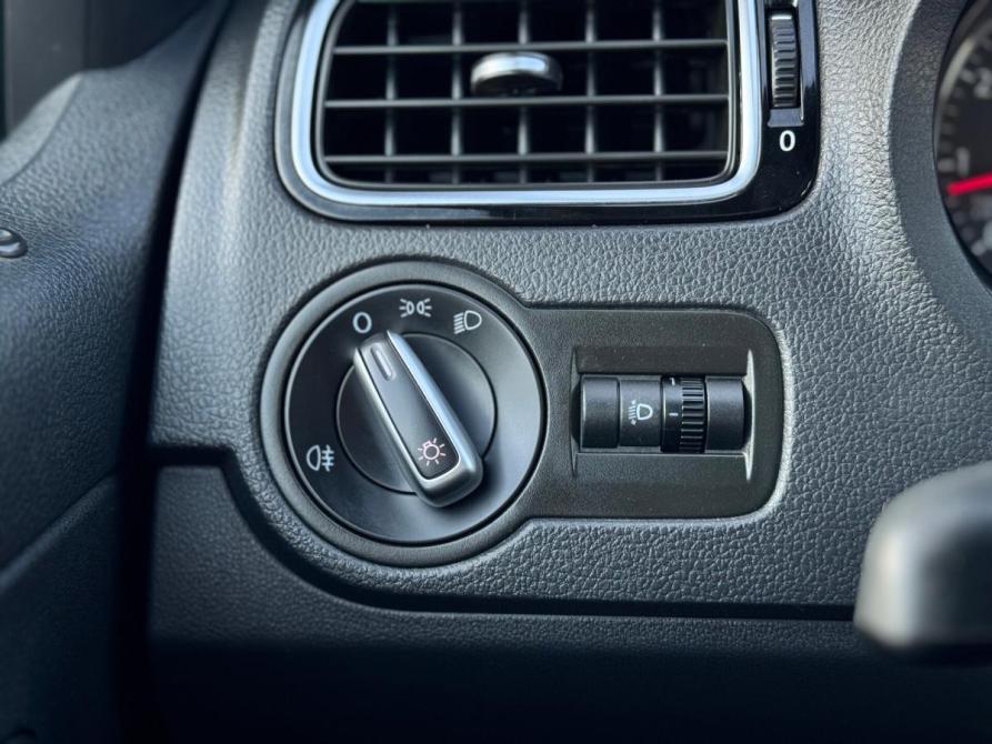 Volkswagen Polo V Рестайлинг Ульяновск  - изображение 21