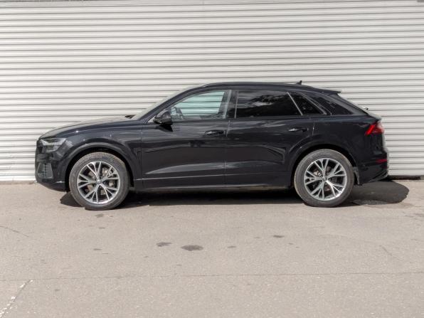 Audi Q8 I (4M) с пробегом 2019 года, цена 6 250 000 рублей, 130939 км, внедорожник, Автокод Объявления