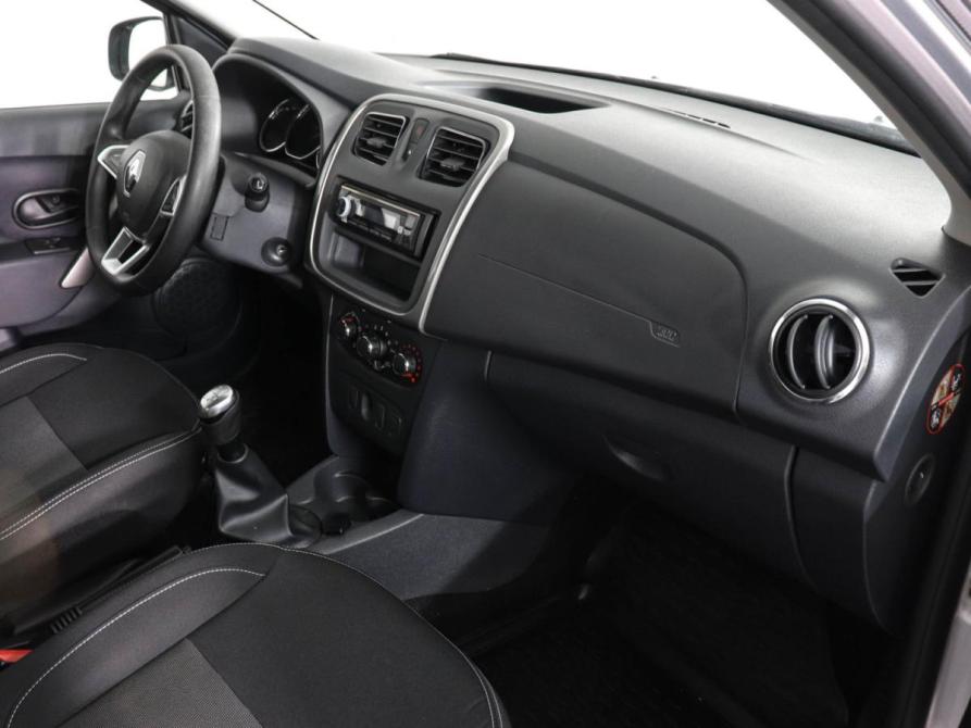 Renault Sandero II Рестайлинг Химки  - изображение 10