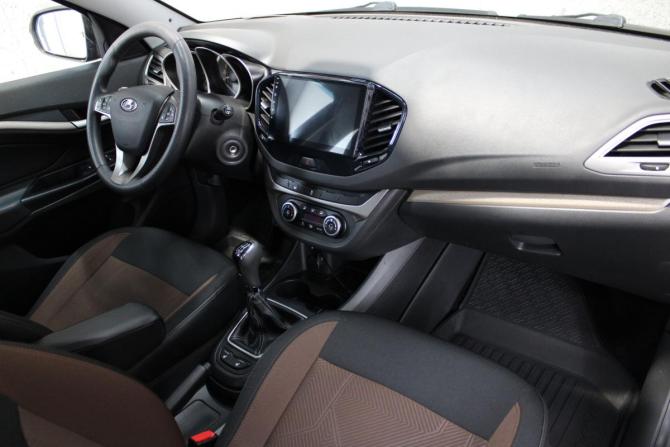 Lada (ВАЗ) Vesta I с пробегом 2017 года, цена 925 000 рублей, 46197 км, седан, Автокод Объявления
