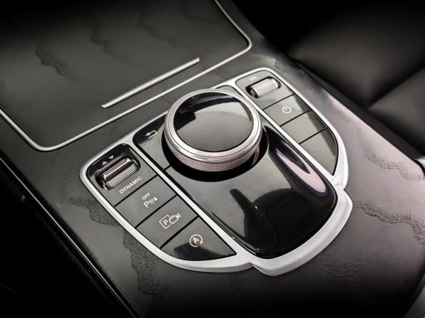 Mercedes-Benz C-Класс IV (W205) Рестайлинг с пробегом 2019 года, цена 2 766 000 рублей, 92328 км, седан, Автокод Объявления