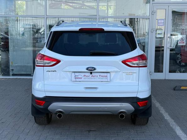 Ford Kuga II с пробегом 2015 года, цена 1 149 000 рублей, 201595 км, внедорожник, Автокод Объявления