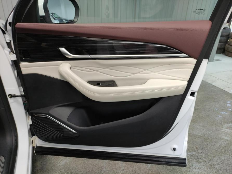 Geely Monjaro I Пермь  - изображение 16