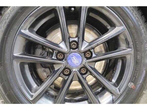 Ford Focus III Рестайлинг с пробегом 2017 года, цена 892 400 рублей, 168073 км, седан, Автокод Объявления
