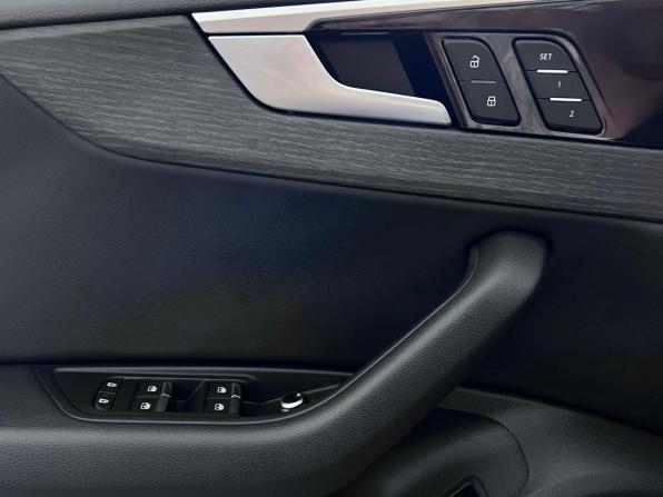 Audi A5 II (F5) Рестайлинг с пробегом 2024 года, цена 5 280 000 рублей, 10902 км, лифтбек, Автокод Объявления