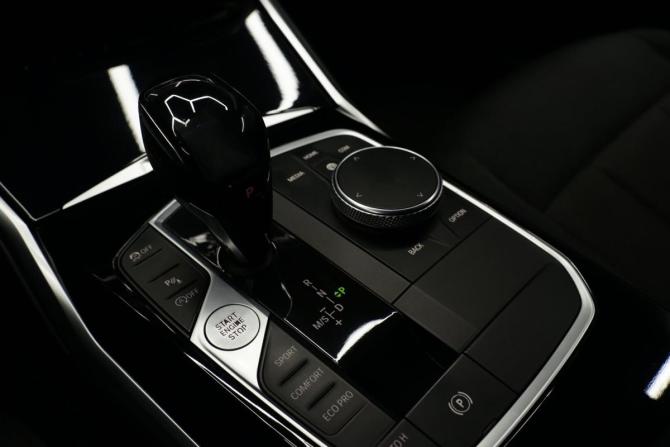 BMW 3 серии VII (G2x) с пробегом 2020 года, цена 3 300 000 рублей, 102000 км, седан, Автокод Объявления