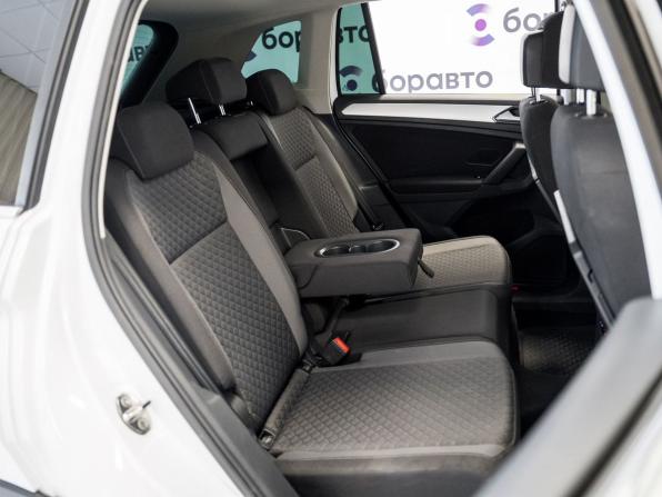 Volkswagen Tiguan II с пробегом 2017 года, цена 2 480 000 рублей, 48866 км, внедорожник, Автокод Объявления