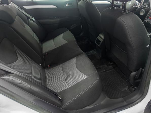 Citroen C4 II с пробегом 2015 года, цена 879 900 рублей, 88000 км, седан, Автокод Объявления