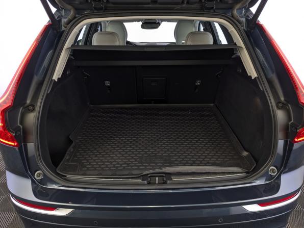 Volvo XC60 II с пробегом 2020 года, цена 3 950 000 рублей, 80596 км, внедорожник, Автокод Объявления