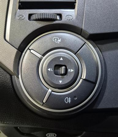 SsangYong Kyron I Рестайлинг с пробегом 2012 года, цена 1 087 000 рублей, 106987 км, внедорожник, Автокод Объявления