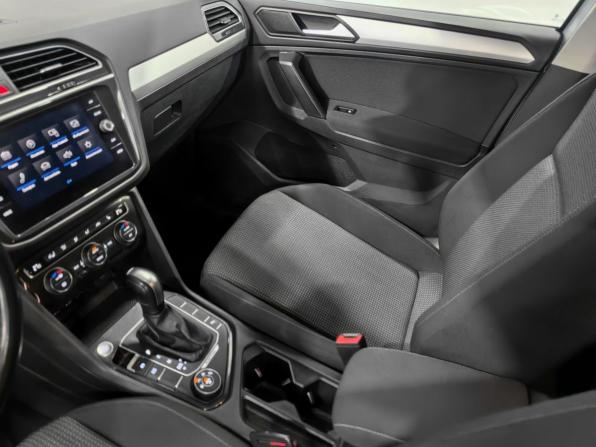 Volkswagen Tiguan II с пробегом 2019 года, цена 2 650 000 рублей, 87261 км, внедорожник, Автокод Объявления
