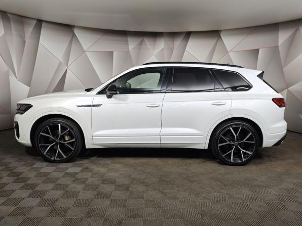 Volkswagen Touareg III с пробегом 2021 года, цена 6 800 000 рублей, 92971 км, внедорожник, Автокод Объявления