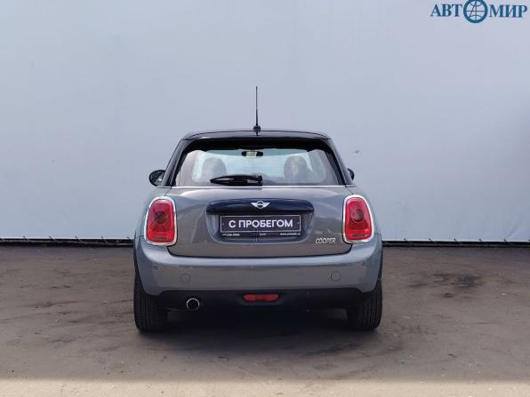 Mini Hatch III (F55/F56) с пробегом 2018 года, цена 1 365 000 рублей, 206038 км, хэтчбек, Автокод Объявления